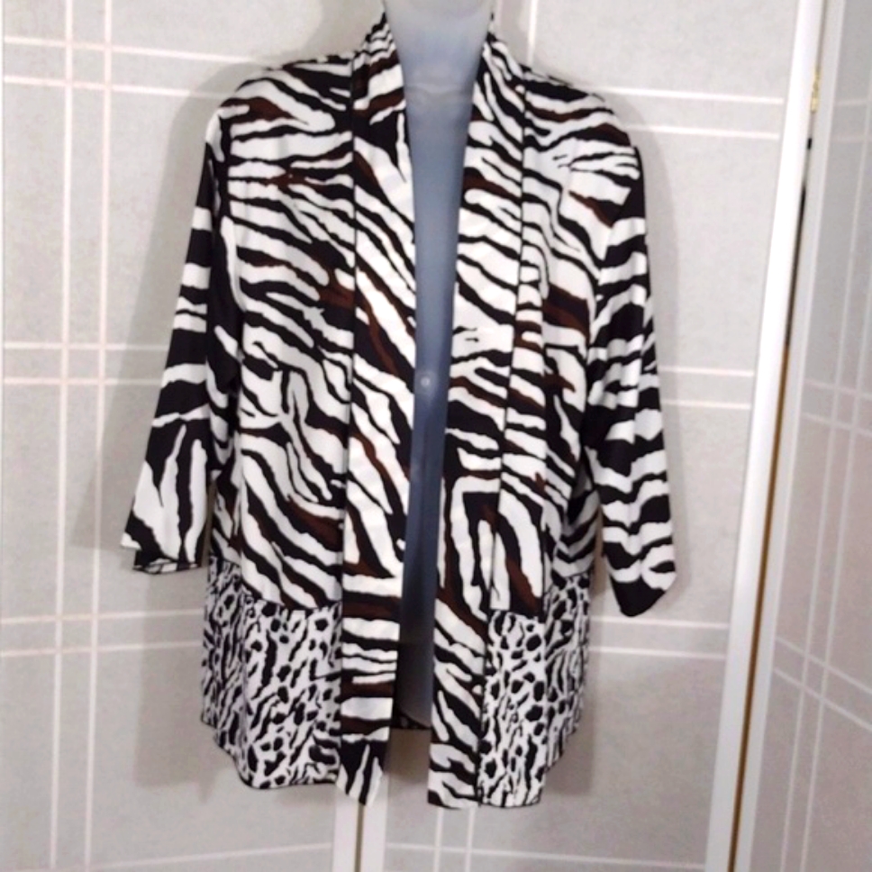 Chicos Nwt Free-Hanging Zebra Kimono Jacket